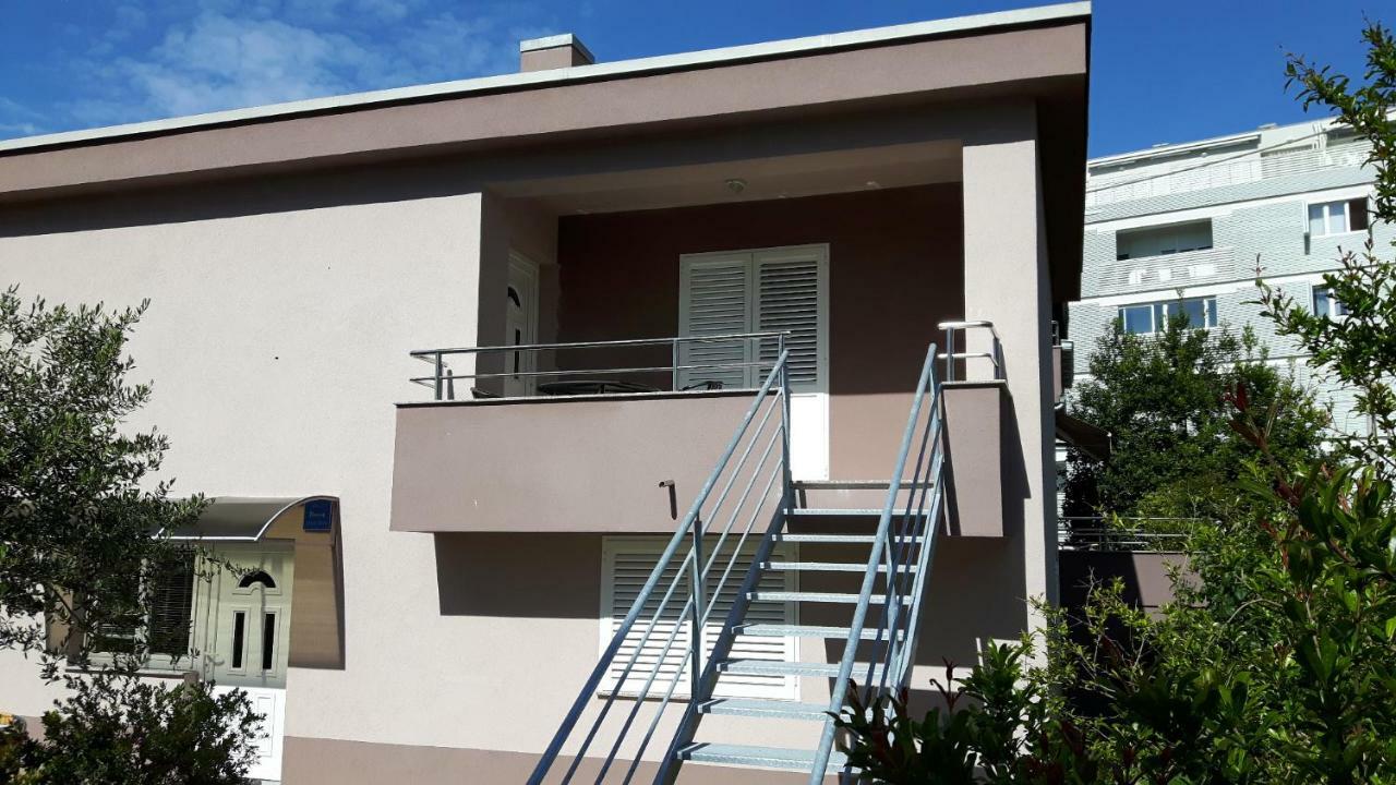 Apartment Relja Zadar Exteriör bild